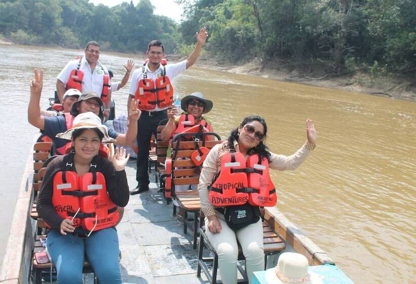 فندق Tropical Adventures & Expeditions