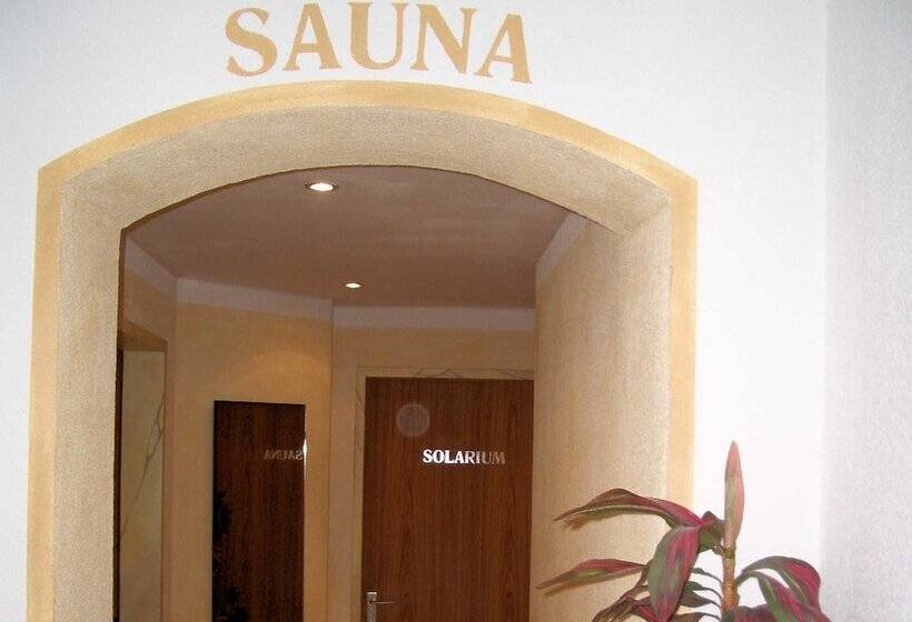 Пансион Gästehaus Burgi