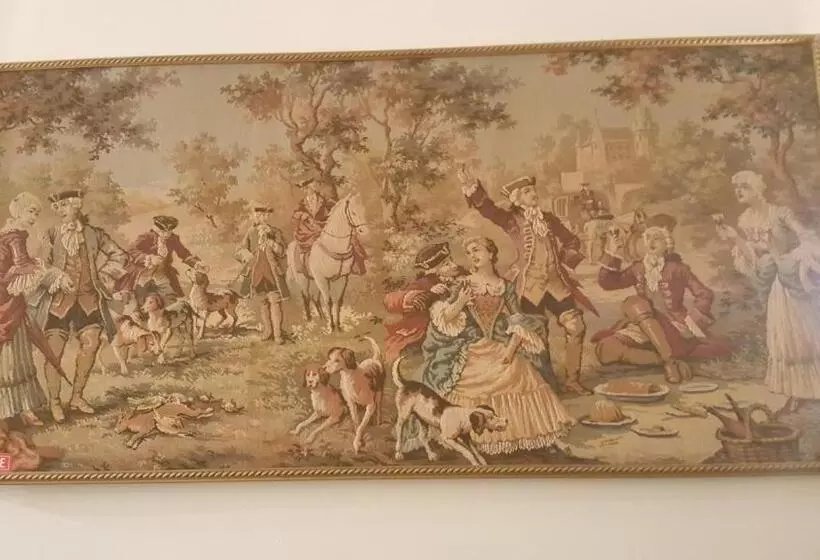 پانسیون Royal Suite