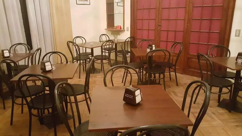 پانسیون Royal Suite