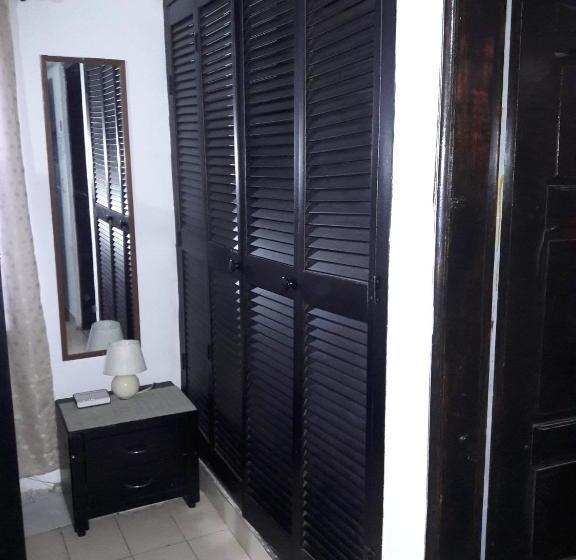 Пансион Sea Star Inn