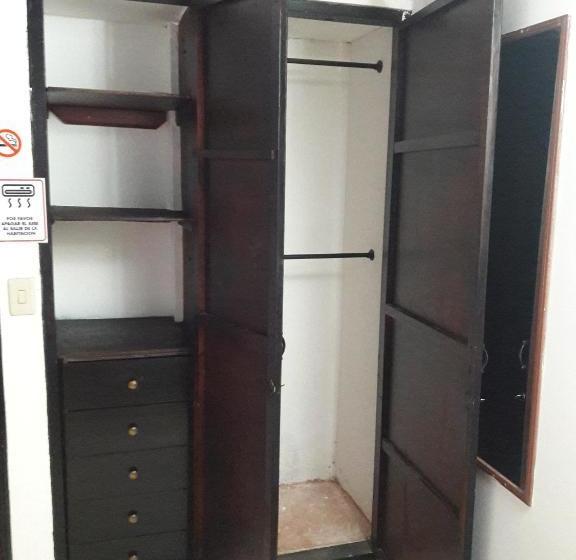 Пансион Sea Star Inn