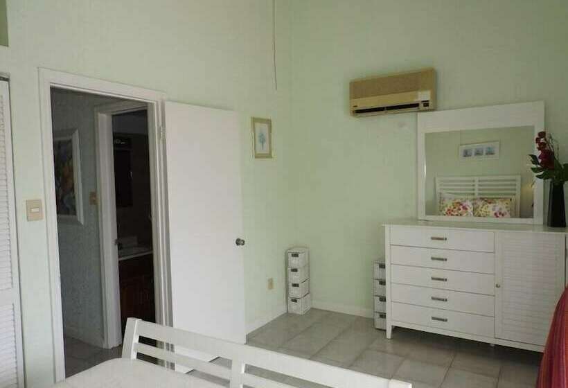 Villa 251b At Jolly Harbour