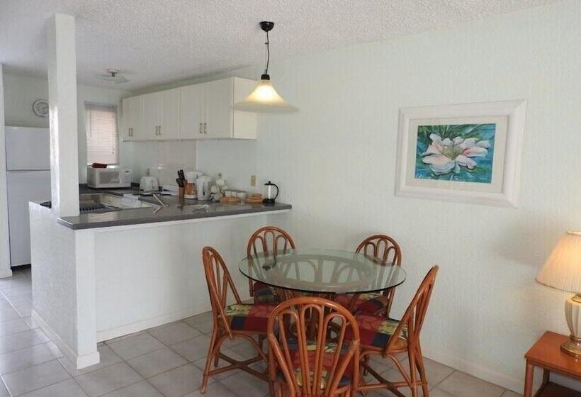 Villa 251b At Jolly Harbour