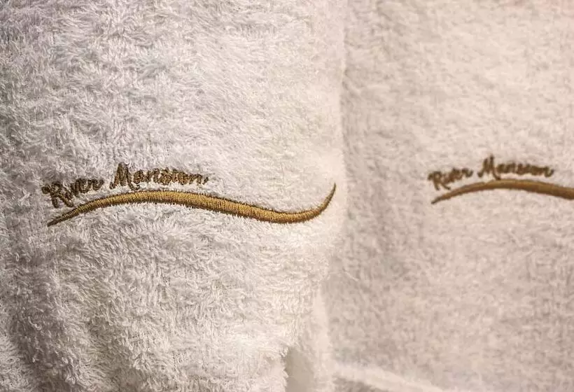Aamiaismajoitus (B&B) River Mansion Spa