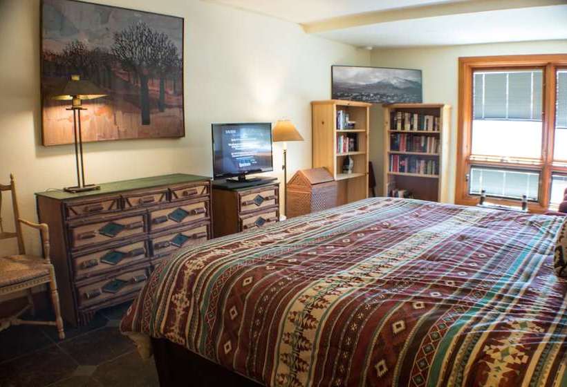 Columbine Condominiums By Cb Lodging