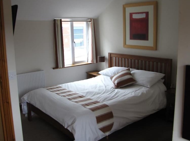 客栈  Rose & Crown