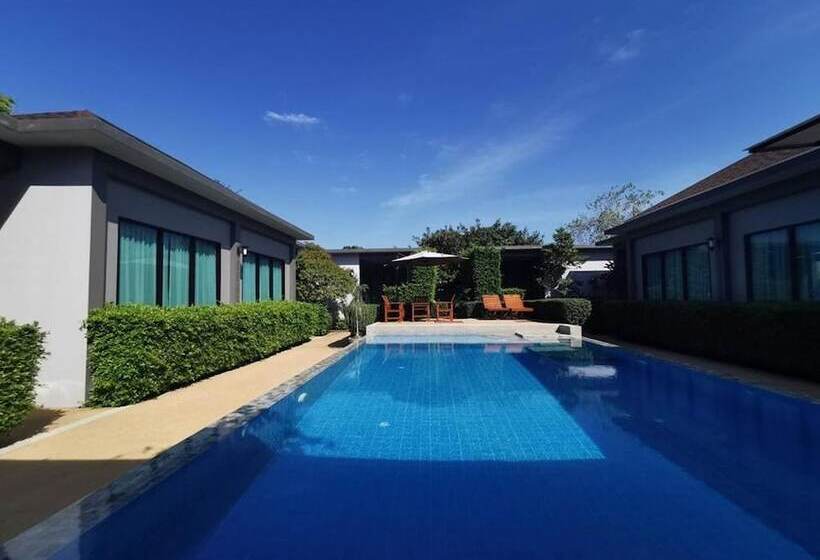 هتل Baanmee Phuket Sha Plus