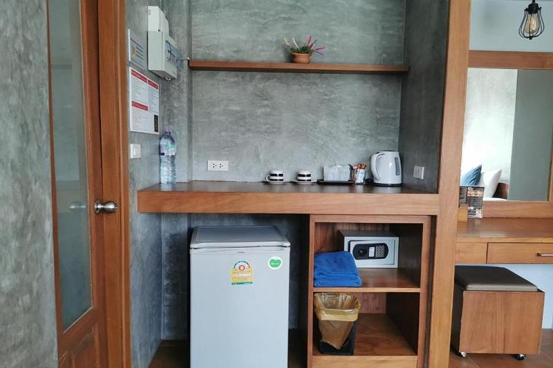 هتل Baanmee Phuket Sha Plus