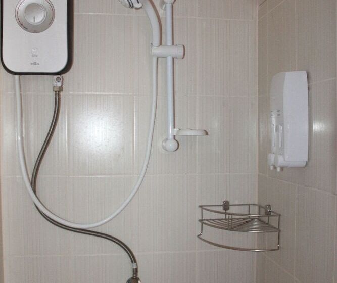 فندق Ban Thanyanan Resort