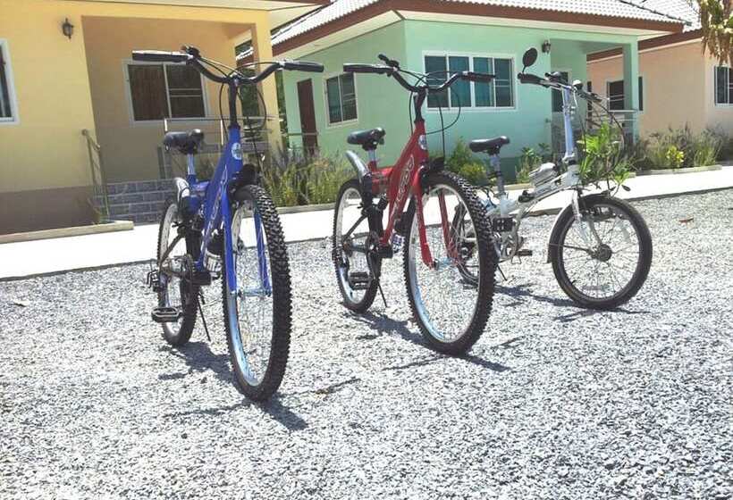 فندق Ban Thanyanan Resort