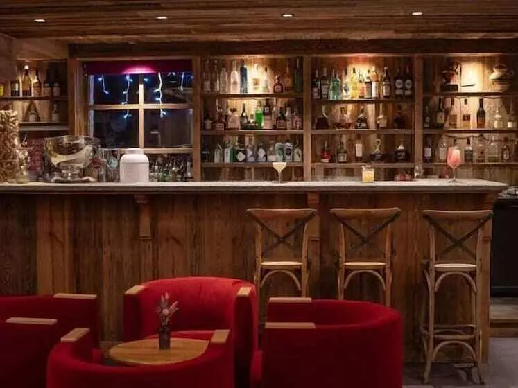 Hotelli La Maison Les Peupliers