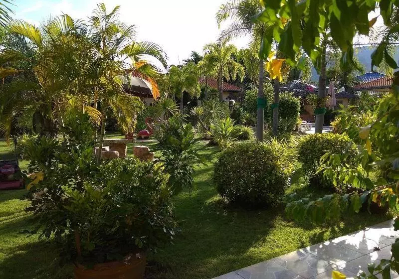 Hotelli Stella Resort