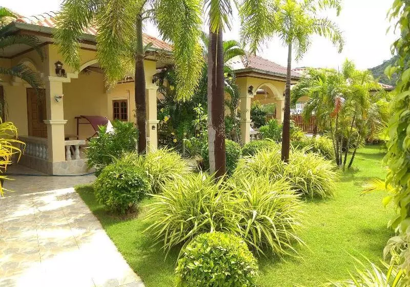 Hotelli Stella Resort