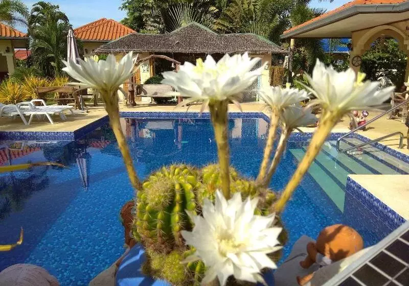 Hotelli Stella Resort