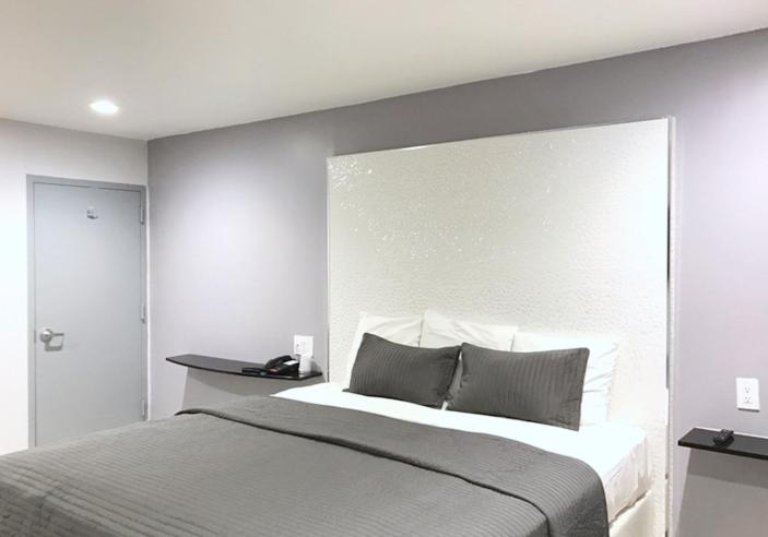 汽车旅馆 Ramsey Inn & Suites