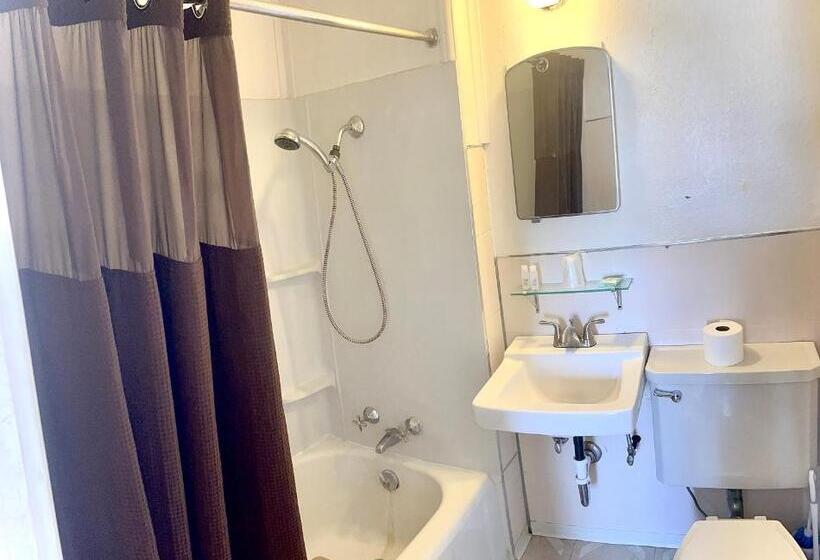 汽车旅馆  The Hotel Eastin