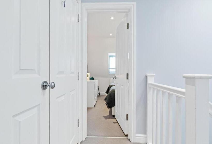 Park View House   By My Getaways