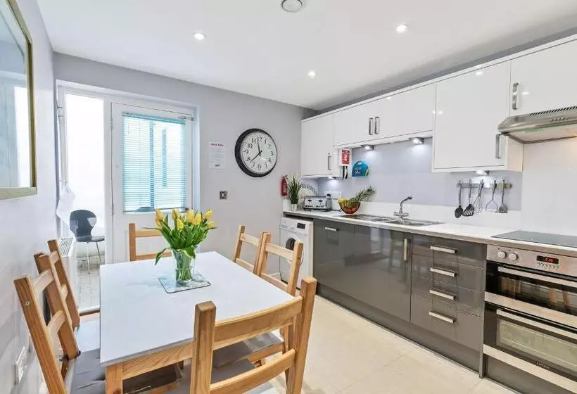 Park View House   By My Getaways