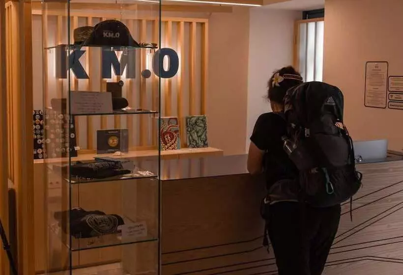 Retkeilymaja Santiago Km 0