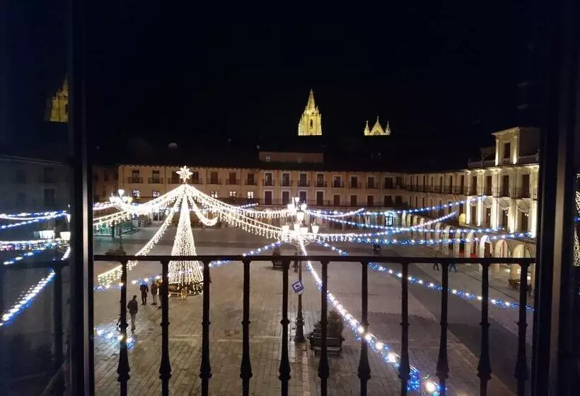 Apartamentos Plaza Mayor