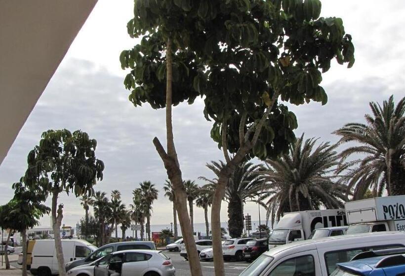 تختخواب و صبحانه Guesthouse Ca Artù