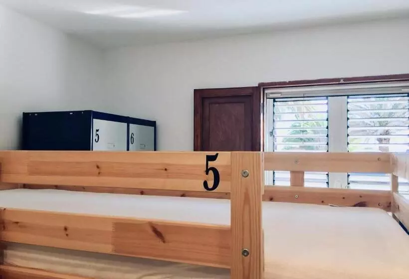 Aamiaismajoitus (B&B) Guesthouse Ca Artù