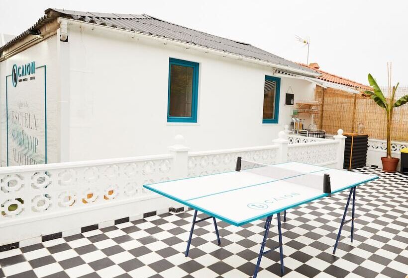 Caión Surf House Hostel
