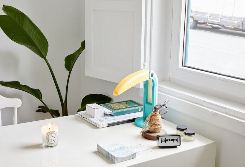 Caión Surf House Hostel