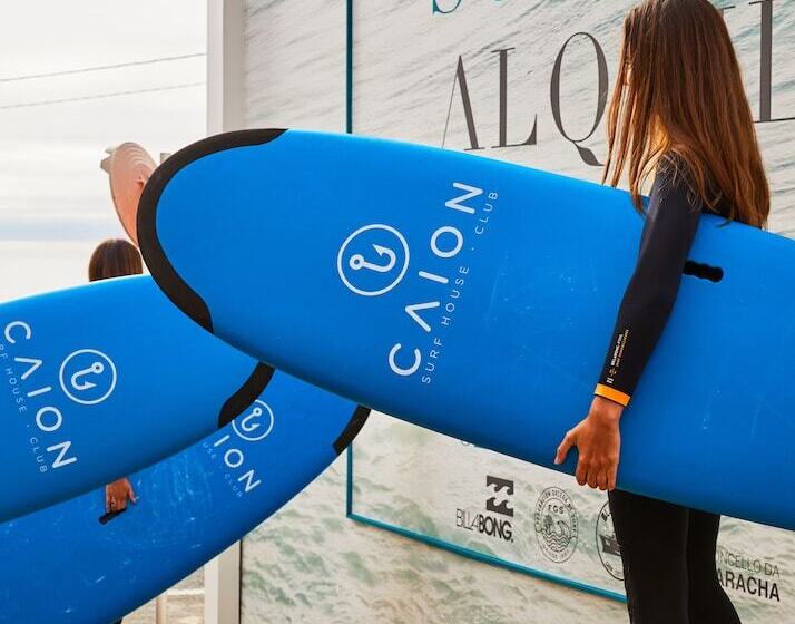 Caión Surf House Hostel