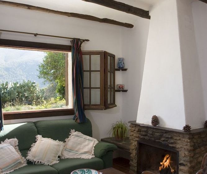 Cortijo Puerta Casa Delia