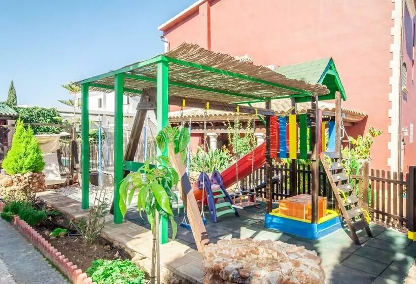 Cubo's Villa Los Azabaches