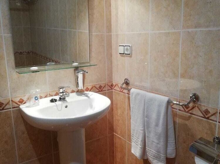 Hostal El Acueducto Gran Ruta