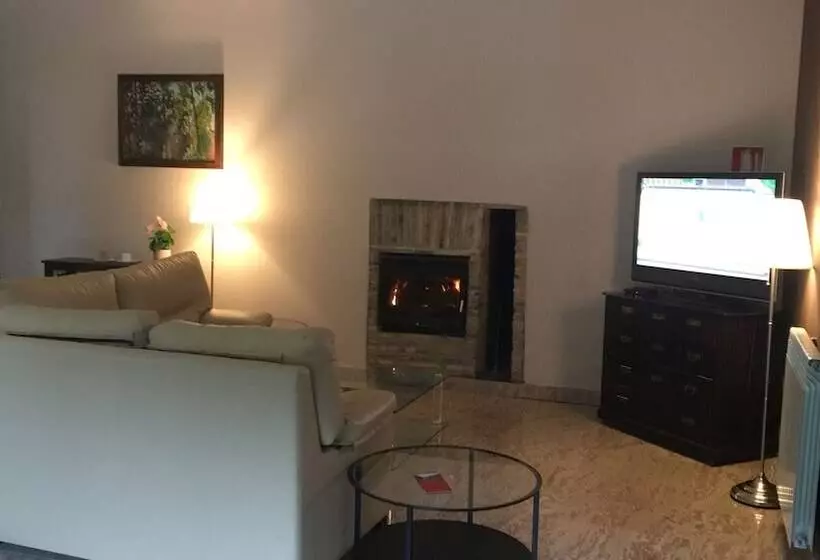 Hostal Monasterio De Valvanera