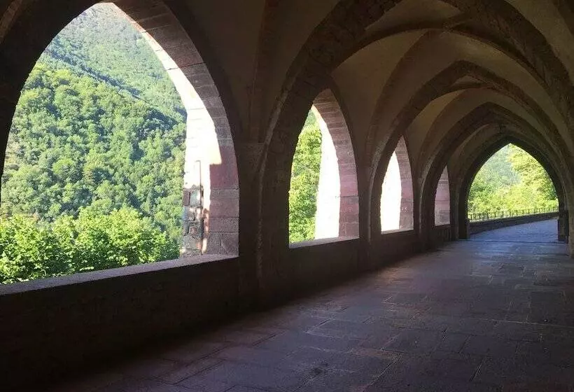 Hostal Monasterio De Valvanera