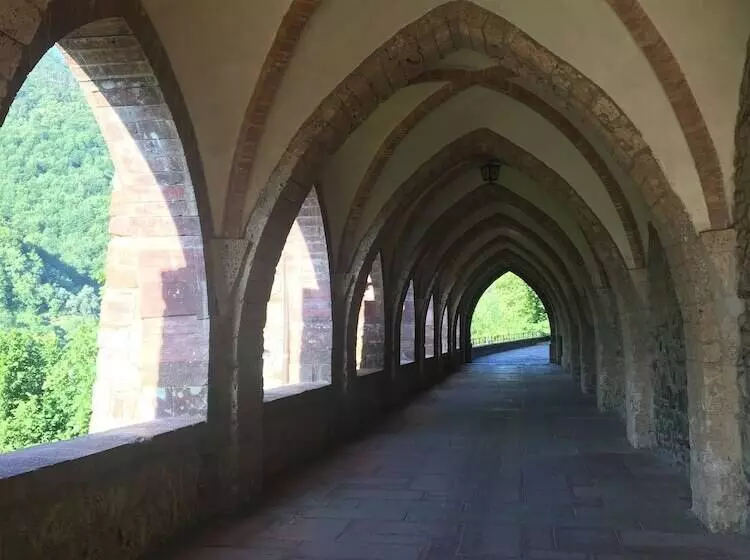 Hostal Monasterio De Valvanera