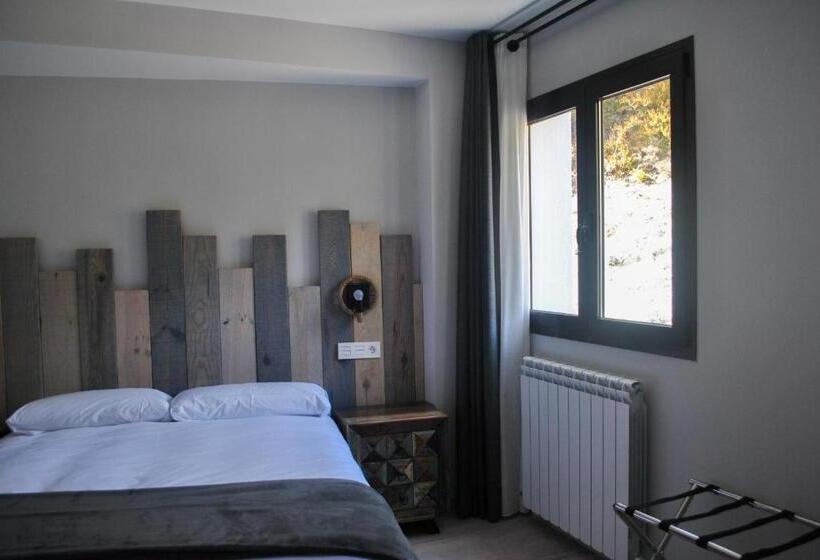 בית מלון כפרי El Capricho De Arguis