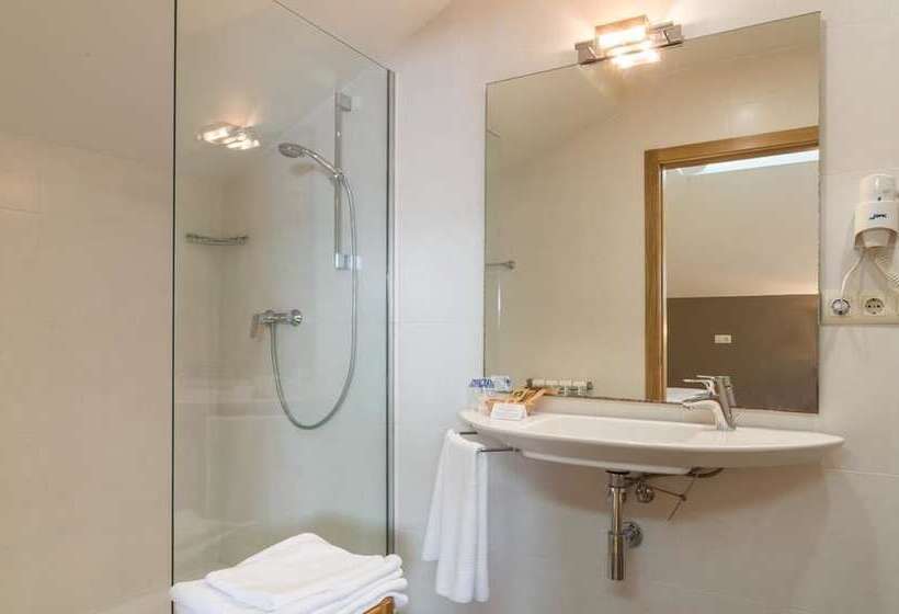 فندق Pazo De Sedor