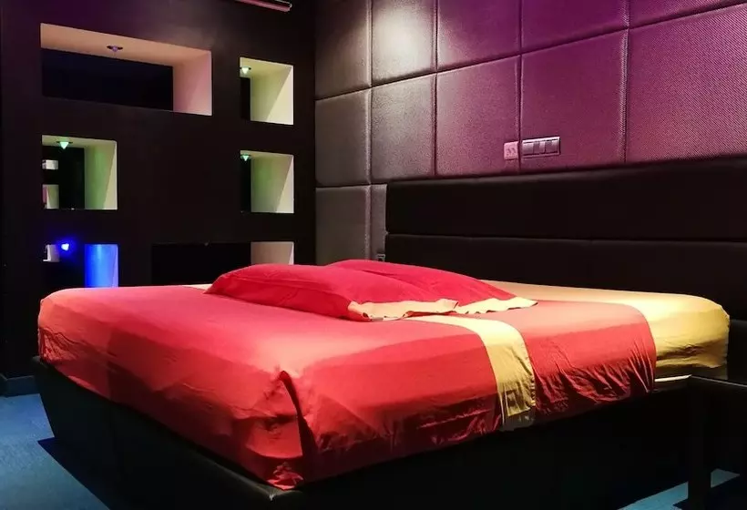 Motel Venus Madrid Sur  Adults Only