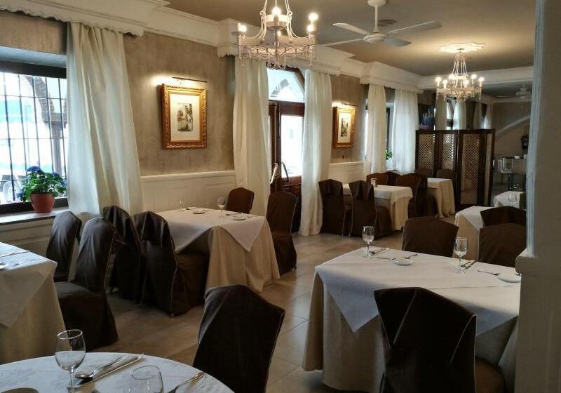 펜션 Restaurante Montserrat