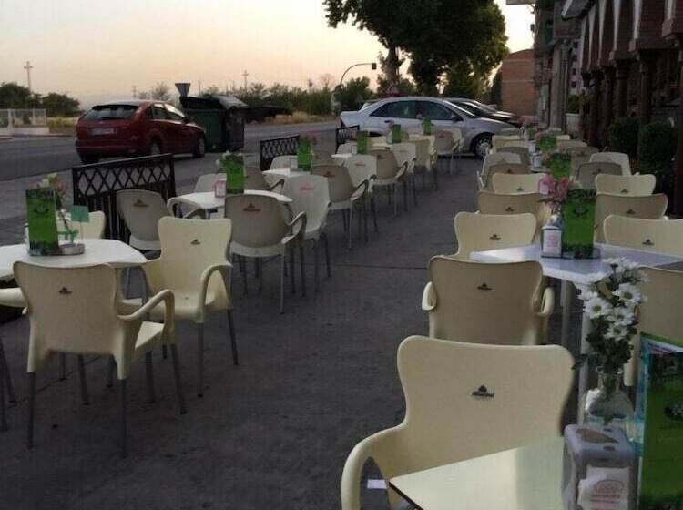 펜션 Restaurante Montserrat