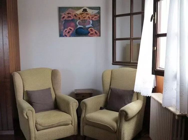 ユースホステル Hostal Boavista