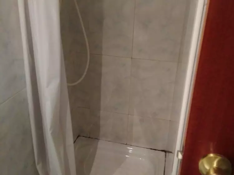 Hostelli Pension Martinez