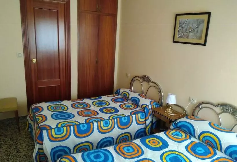 Hostelli Pension Martinez