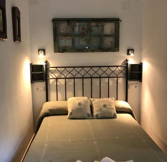 Hostal Restaurante Fogón De Gredos