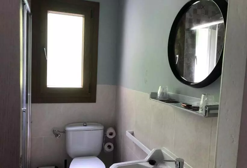 Hostal Restaurante Fogón De Gredos