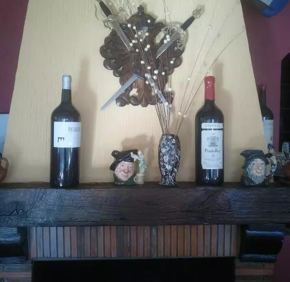 Hostal Restaurante Fogón De Gredos