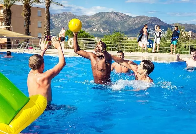 Hotelli Domaine Résidentiel De Plein Air Castell Mar