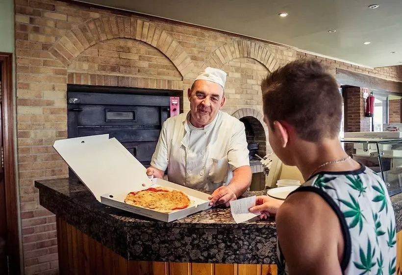 Hotelli Domaine Résidentiel De Plein Air Castell Mar