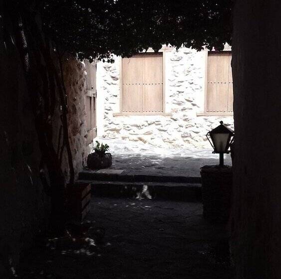 هتل روستایی Casa Rural Tamasite